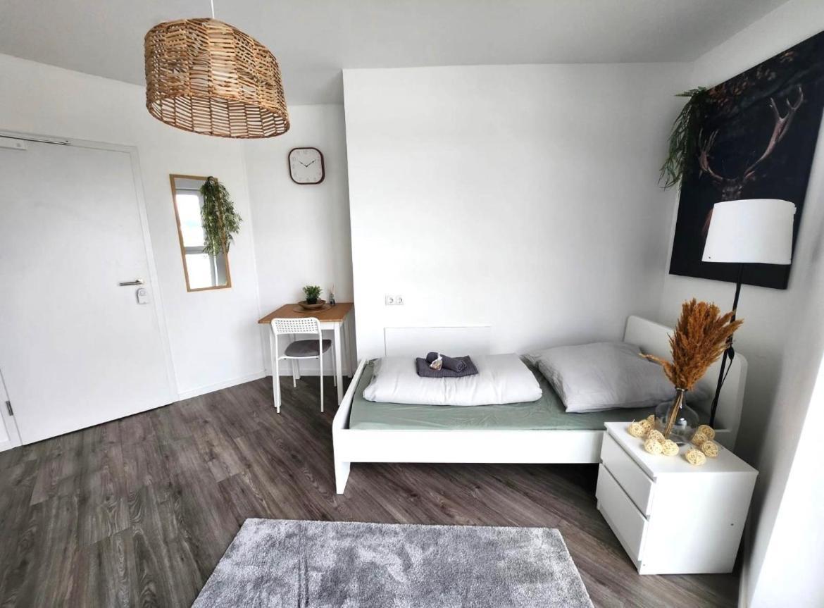 Modernes Apartment Mit Wifi, Aufzug & Kostenlos Parken El-Living Аугсбург Экстерьер фото