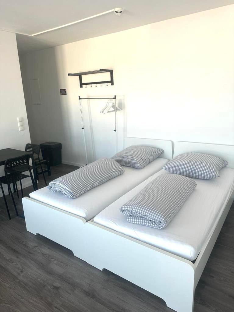 Modernes Apartment Mit Wifi, Aufzug & Kostenlos Parken El-Living Аугсбург Экстерьер фото