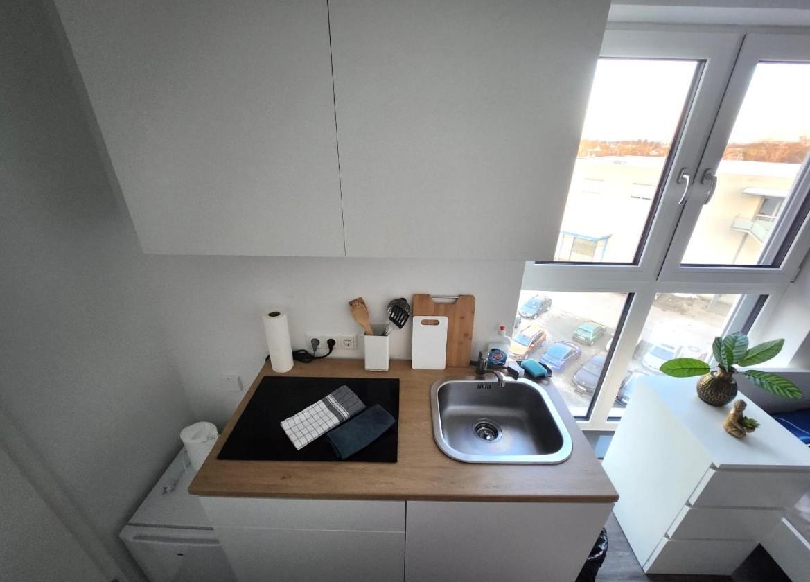 Modernes Apartment Mit Wifi, Aufzug & Kostenlos Parken El-Living Аугсбург Экстерьер фото