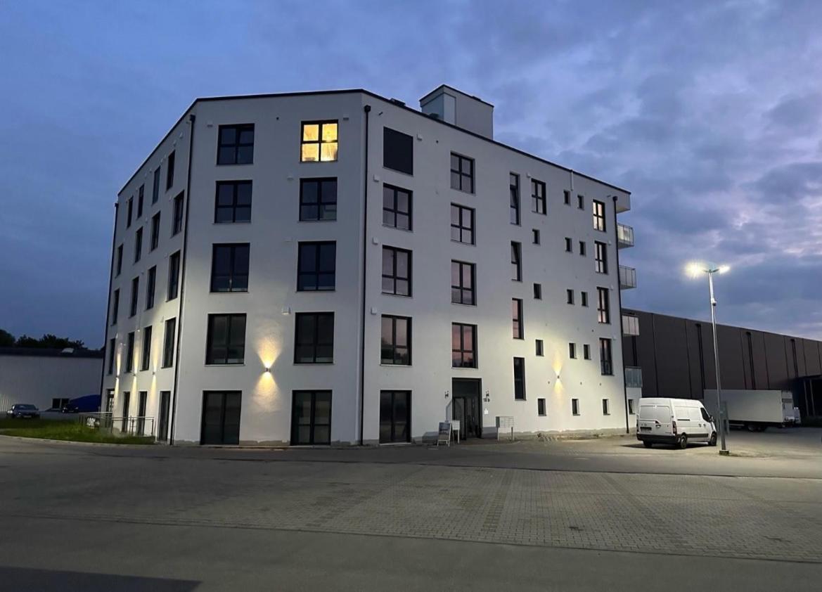 Modernes Apartment Mit Wifi, Aufzug & Kostenlos Parken El-Living Аугсбург Экстерьер фото